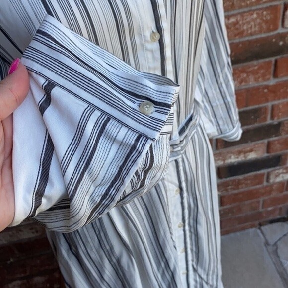 Court & Rowe The Jamesport Shirtdress in Ecru - Picture 5 of 10